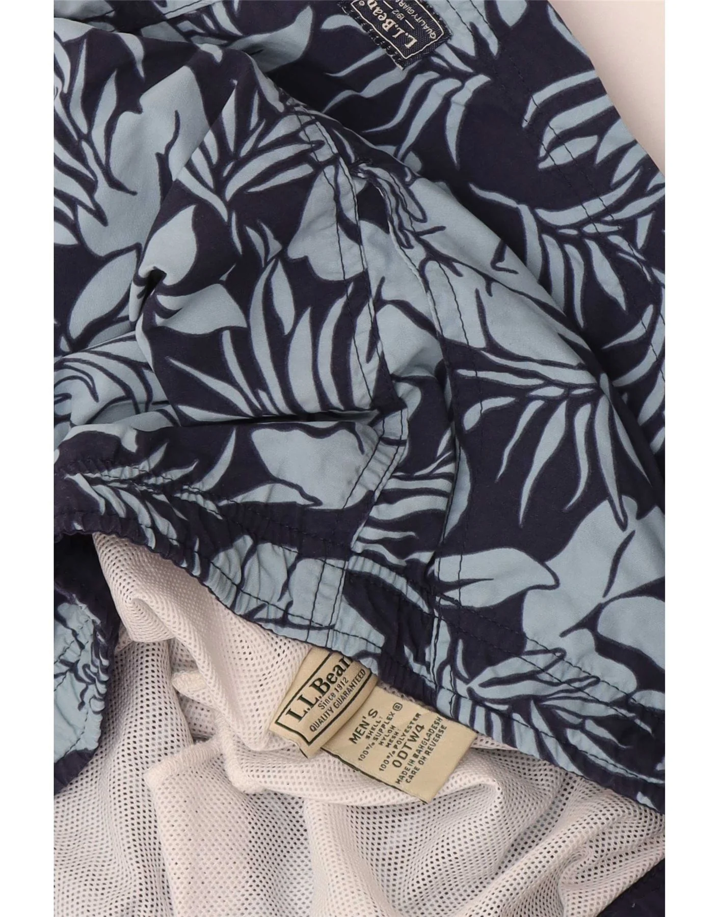 L.L.Bean Mens Swimming Shorts Large Navy Blue Floral Nylon - Image 3