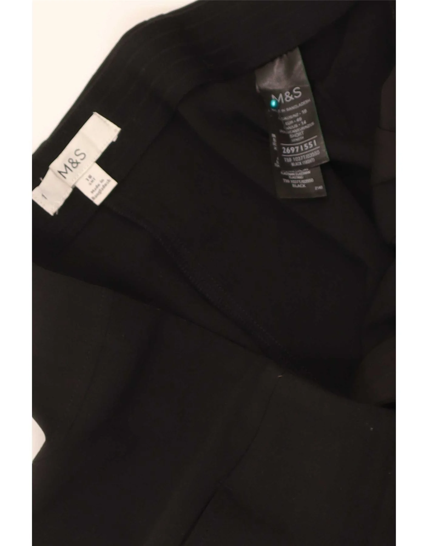 Marks & Spencer Womens Tapered Cropped Trousers UK 18 XL W36 L24 Black - Image 3