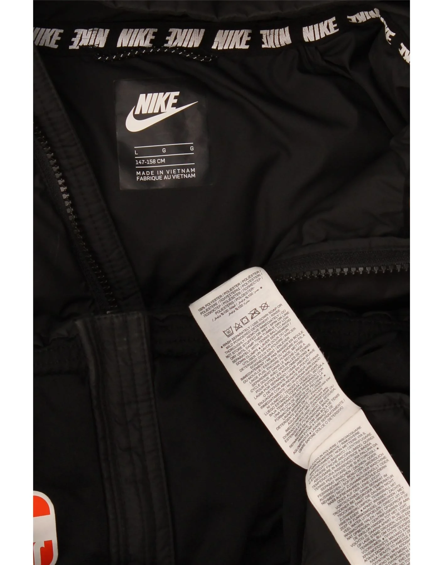 Nike Boys Hooded Padded Jacket 12-13 Years Large Black Polyester - Image 4