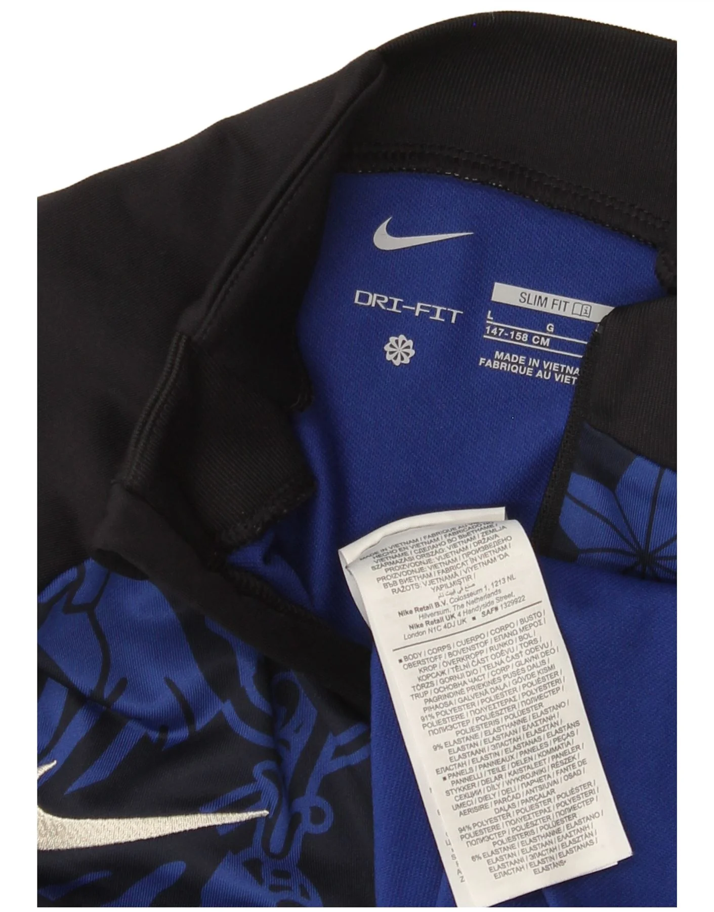 Nike Boys Zip Neck Graphic Top Long Sleeve 12-13 Years Large Black - Image 3