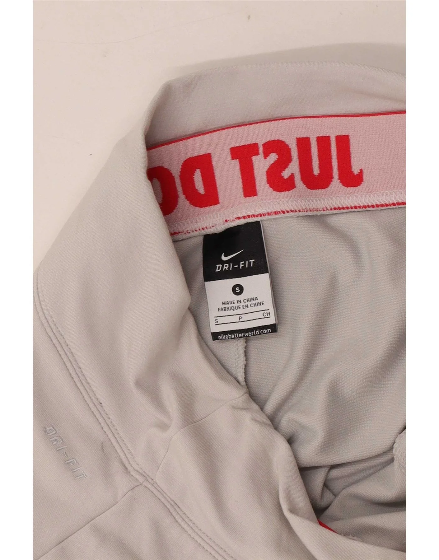 Nike Womens Bermuda Sport Shorts UK 10 Small Grey Sports - Image 4